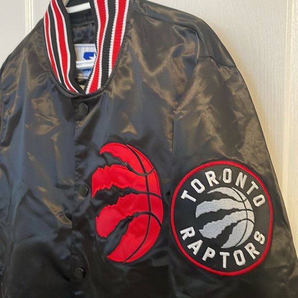 Starter Raptors Jacket Size Medium (never worn) - Picture 2 of 7